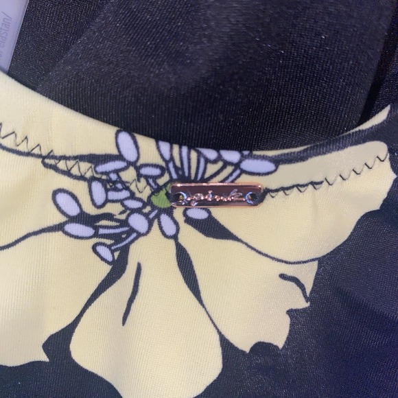 Victoria's Secret PINK Triangle Cutout One-Piece‎ Swimsuit Size L Retro Floral - Picture 6 of 13